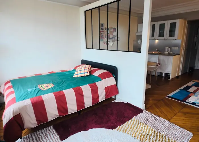 Cozy Parisian Oasis